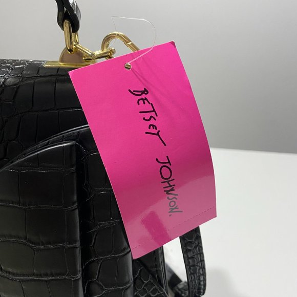 Nwt Bwtsey johnson handle crossbody - Picture 3 of 6